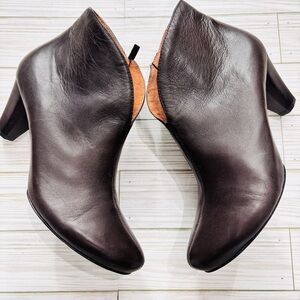 GENTLE SOULS ankle boots - 9.5M women’s